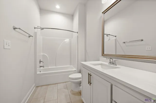 $409,900 | 464 Sweet Grass Loop, Thibodaux, LA 70301