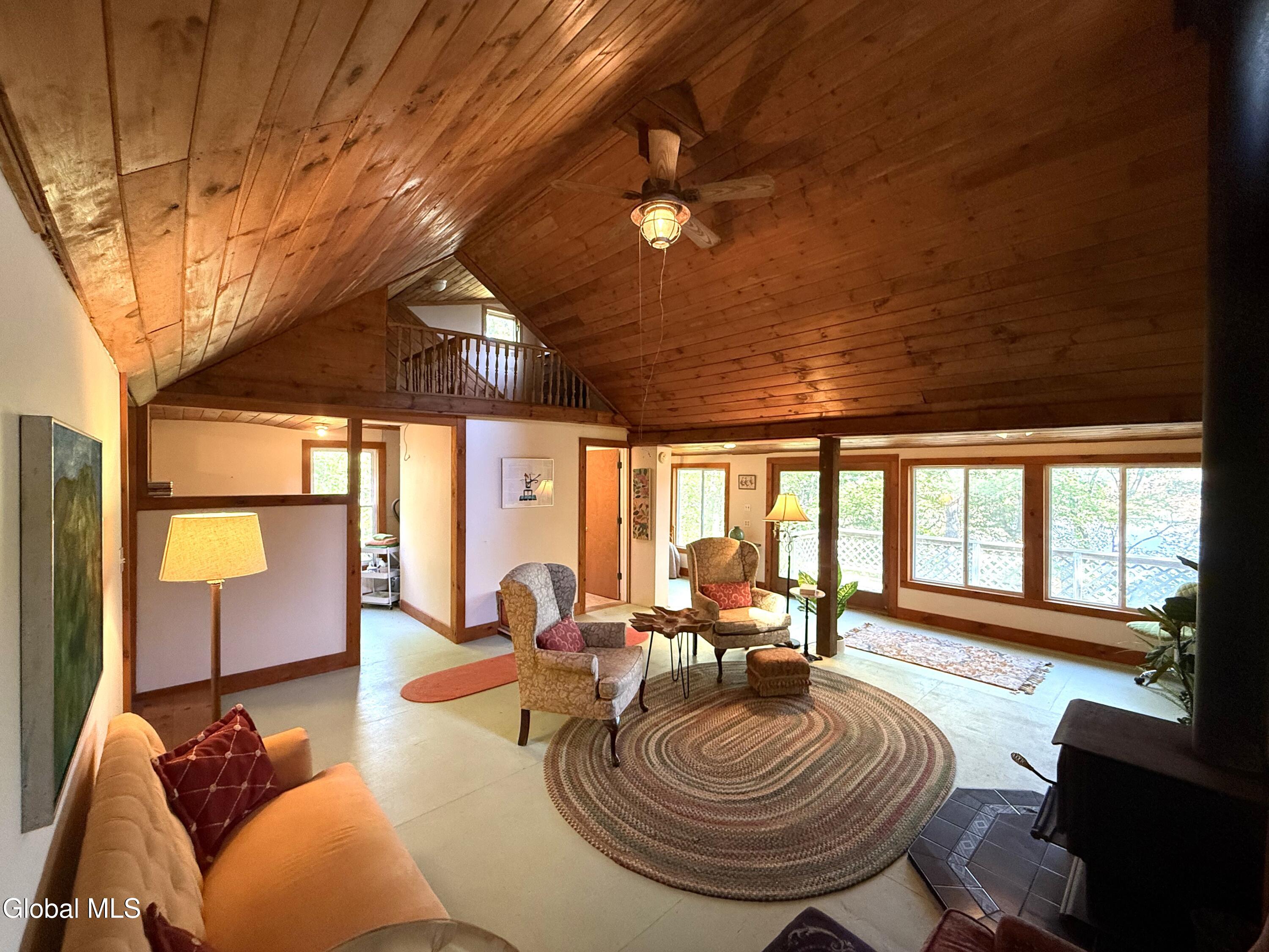 40 Seneca Road Sand Lake, NY 12196 - Photo 21 of 44 15
