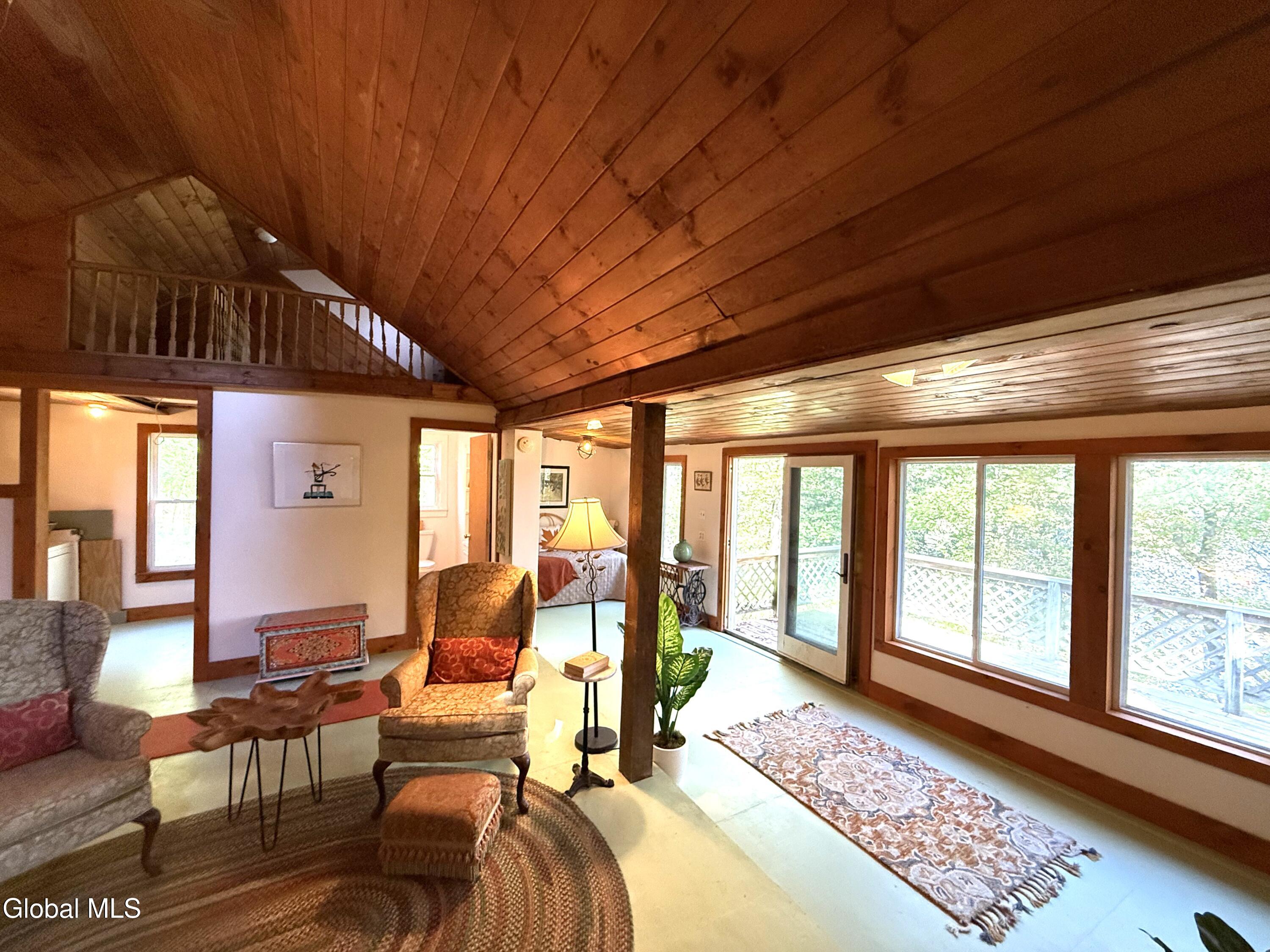 40 Seneca Road Sand Lake, NY 12196 - Photo 22 of 44 20