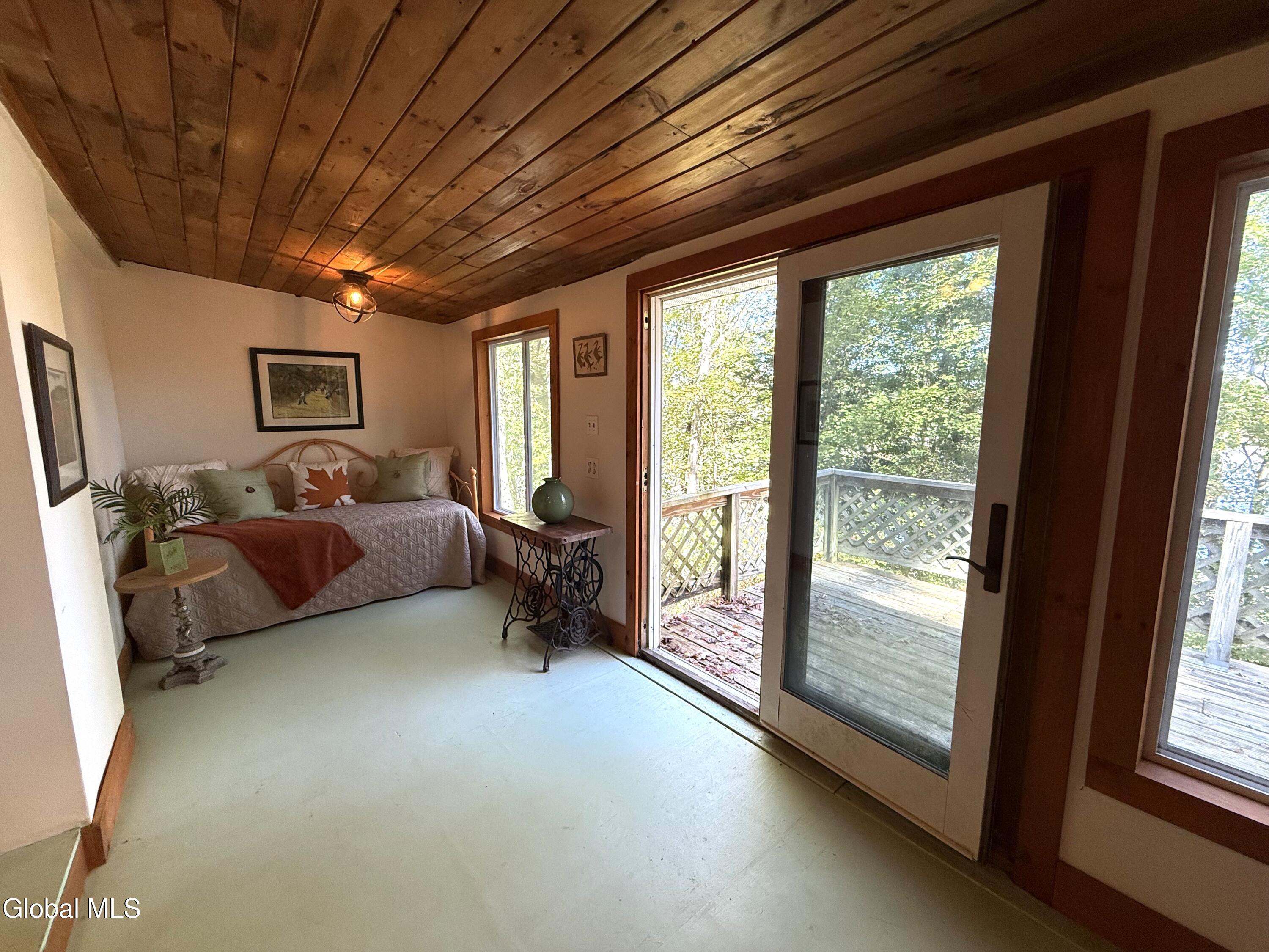 40 Seneca Road Sand Lake, NY 12196 - Photo 24 of 44 21