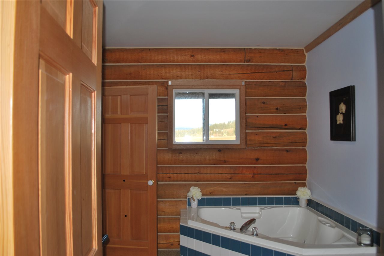 11107 East Kronquist Road Mead, WA 99021 - Photo 11 of 20