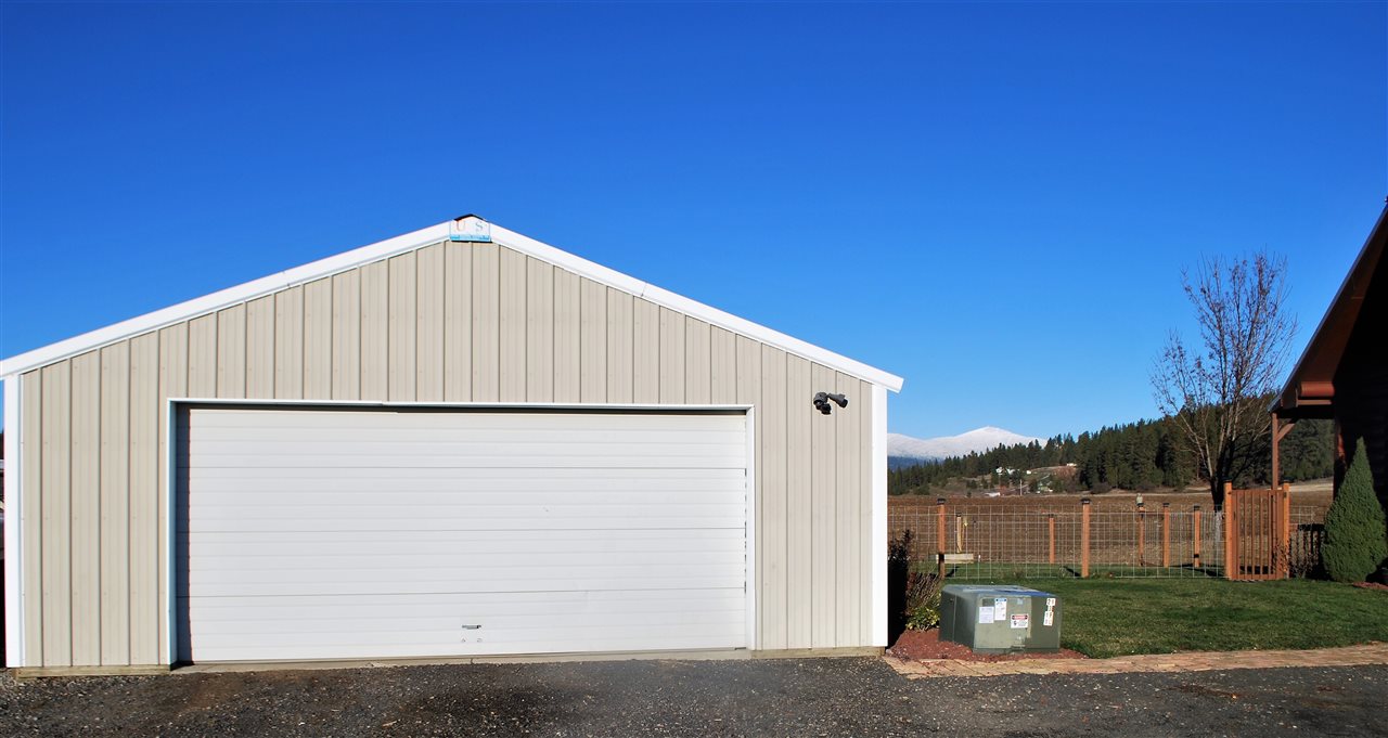 11107 East Kronquist Road Mead, WA 99021 - Photo 18 of 20