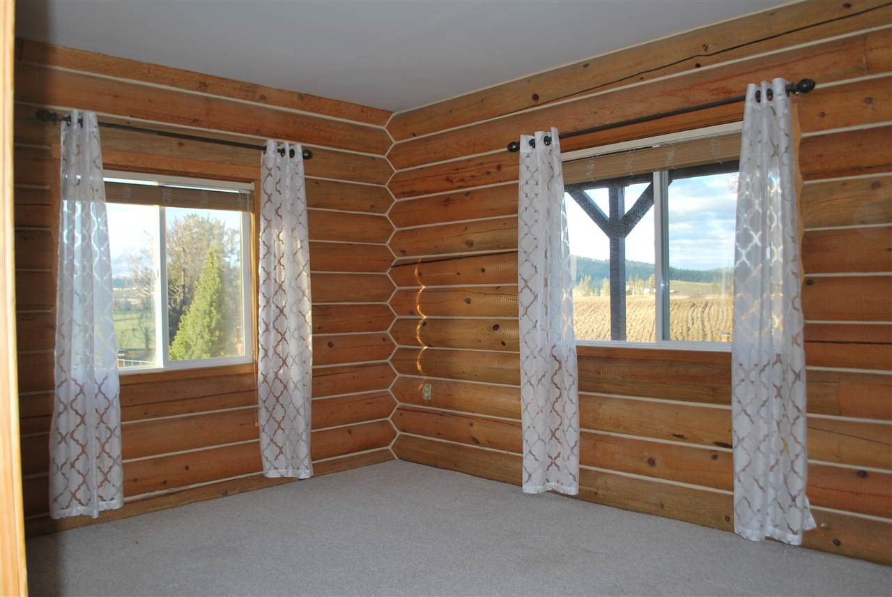 11107 East Kronquist Road Mead, WA 99021 - Photo 9 of 20