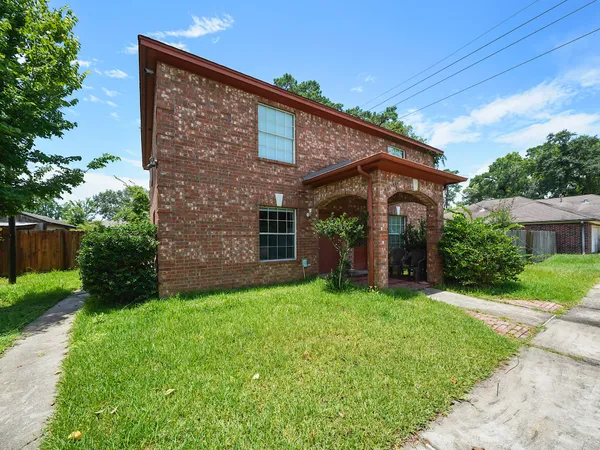 $1,350 | 24023 Strong Pine Drive, Houston, TX 77336