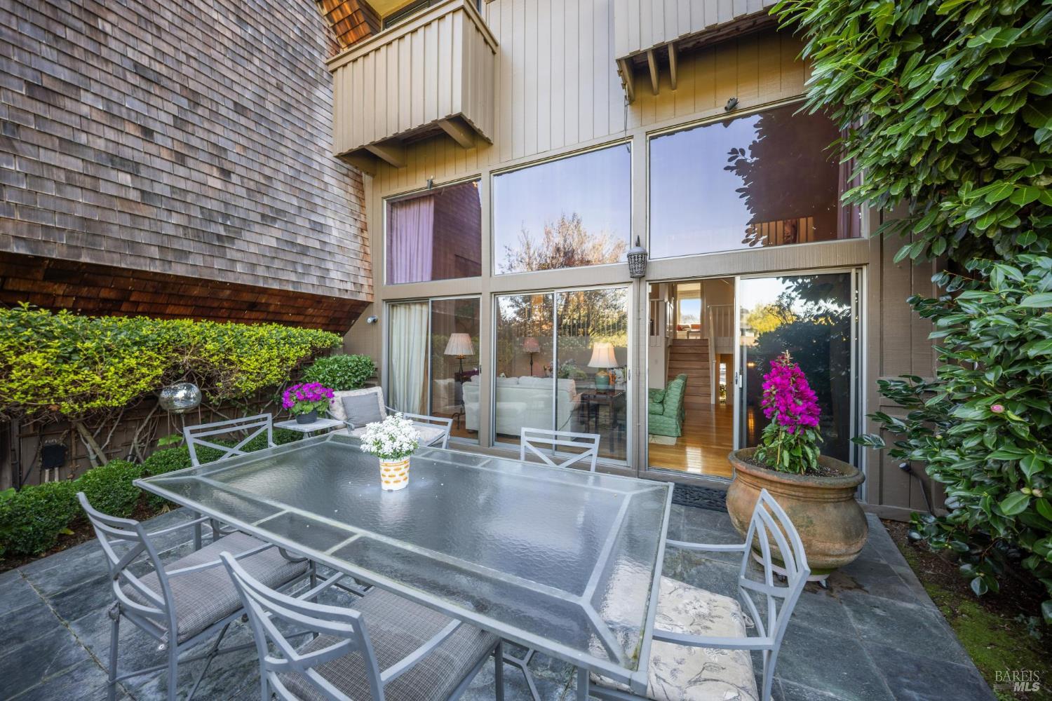 32 Greenside Way San Rafael, CA 94901 - Photo 51 of 63