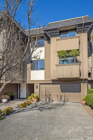 $1,198,000 | 32 Greenside Way, San Rafael, CA 94901