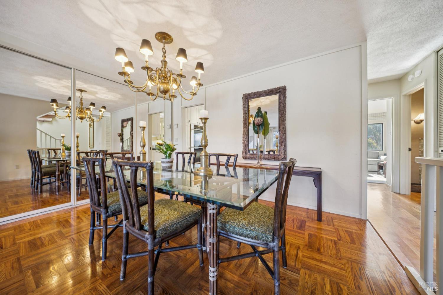 32 Greenside Way San Rafael, CA 94901 - Photo 10 of 63