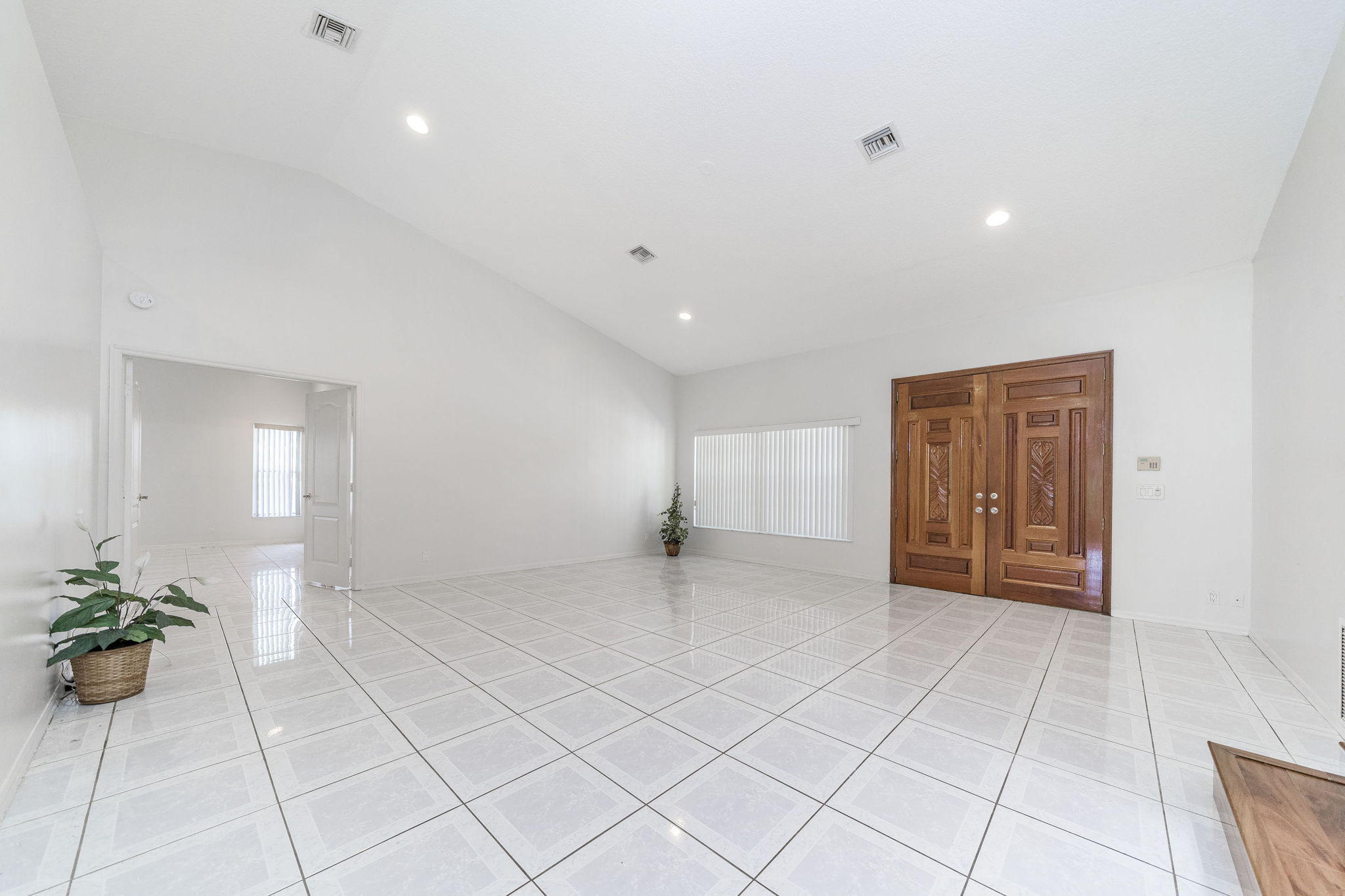 10994 Ravel Court Boca Raton, FL 33498 - Photo 11 of 70 10994+Ravel+Ct+Boca+Raton-13-large