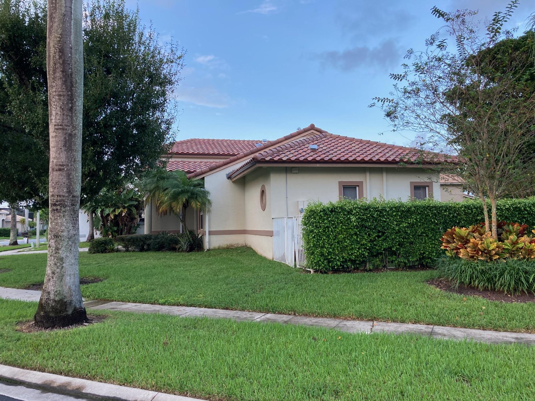 10994 Ravel Court Boca Raton, FL 33498 - Photo 3 of 70 78F3376F-3A12-44E3-91FD-965851F24F56