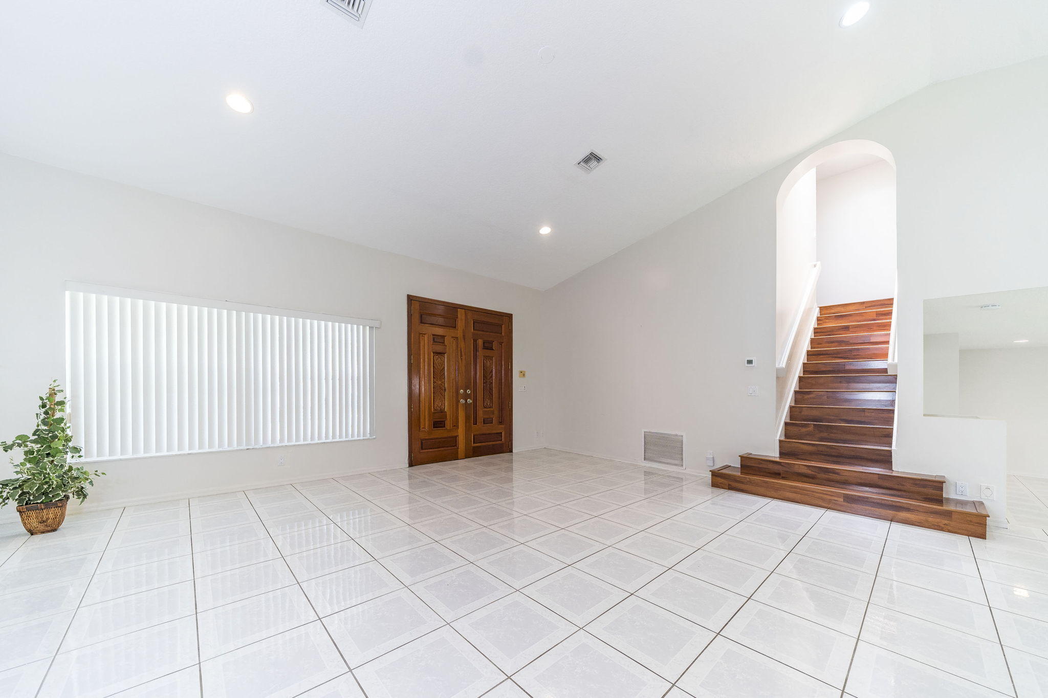 10994 Ravel Court Boca Raton, FL 33498 - Photo 6 of 70 10994+Ravel+Ct+Boca+Raton-15-large