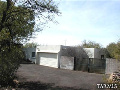 3955 North Pontatoc Road Tucson, AZ 85718 - Photo 1 of 10 Gallery Image 1