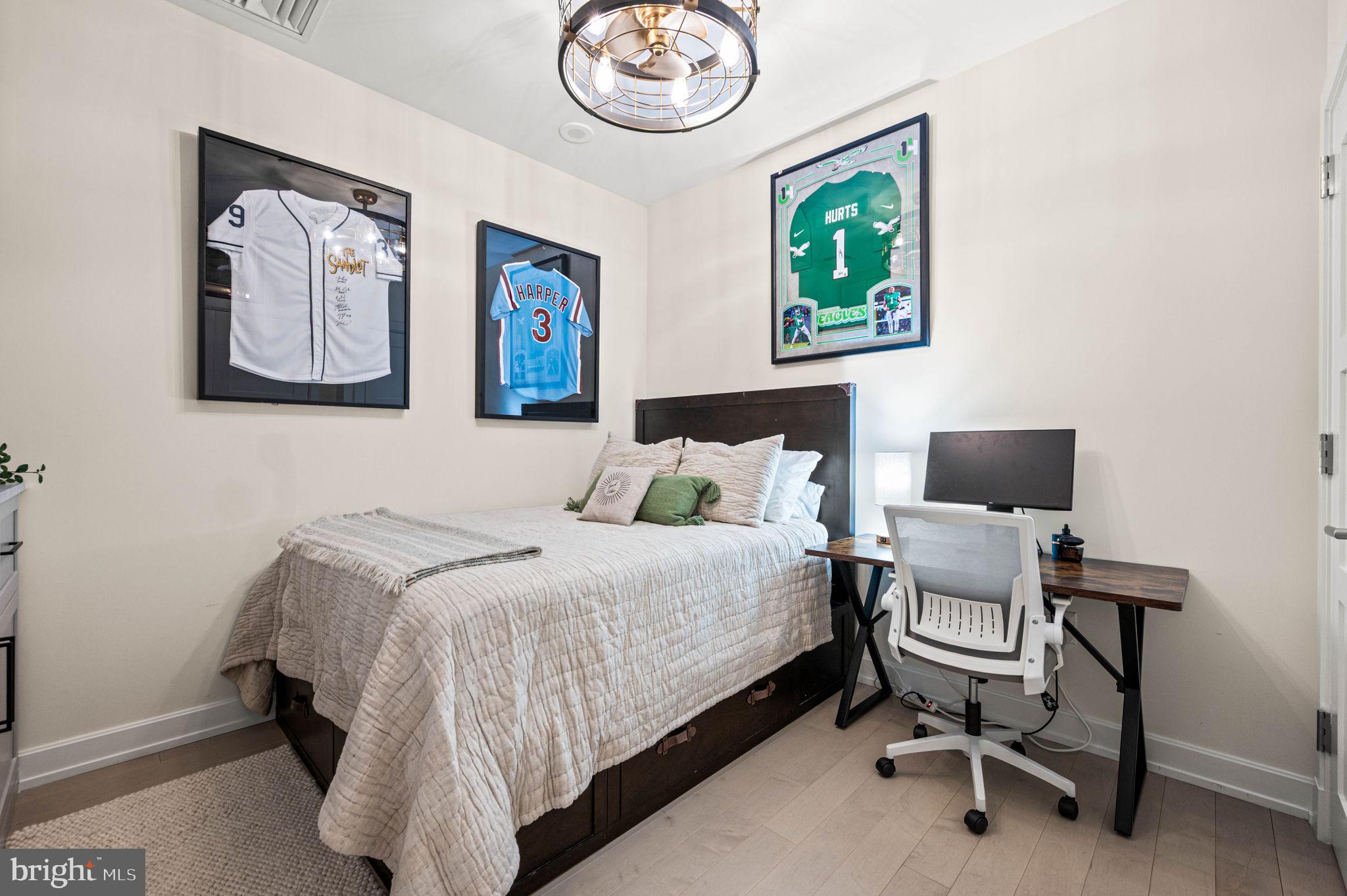 50 South 16th Street, Unit 5203 Philadelphia, PA 19103 - Photo 21 of 59 Second Bedroom