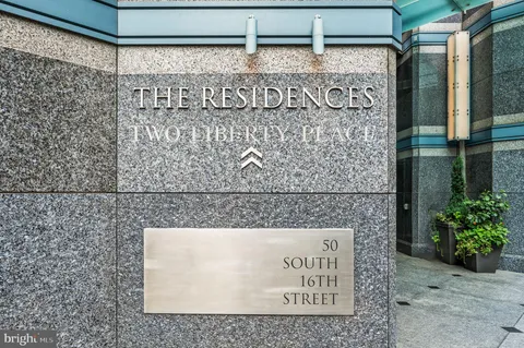 $750,000 | 50 South 16th Street, Unit 5203, Philadelphia, PA 19103