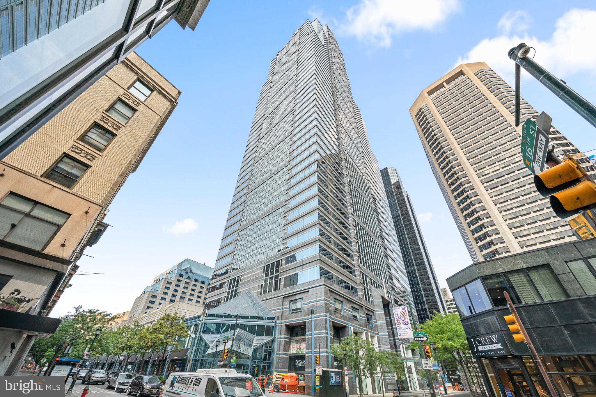 50 South 16th Street, Unit 5203 Philadelphia, PA 19103 - Photo 58 of 59