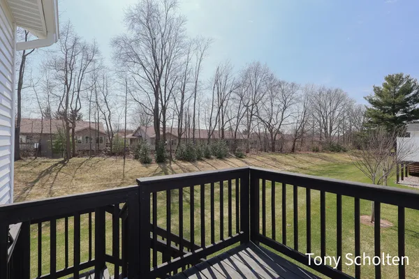 $489,900 | 944 Harper Woods Drive Southwest, Byron Center, MI 49315