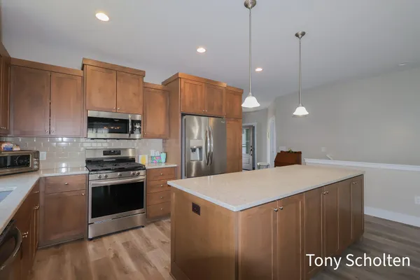 $489,900 | 944 Harper Woods Drive Southwest, Byron Center, MI 49315