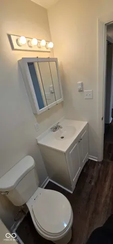 $999 | 570 Highway 52, Unit 8B, Fountaintown, IN 46130