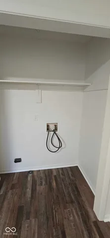 $999 | 570 Highway 52, Unit 8B, Fountaintown, IN 46130