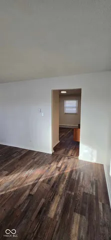 $999 | 570 Highway 52, Unit 8B, Fountaintown, IN 46130