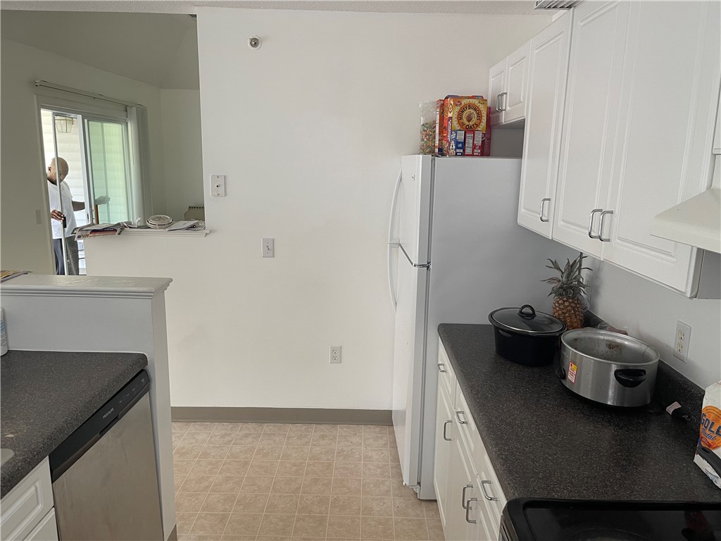 88 Mill Street, Unit 302 Woonsocket, RI 02895 - Photo 9 of 23