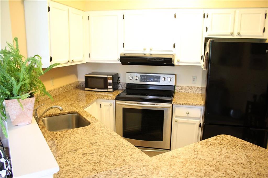 35 Back Cove Estates Road, Unit 35 Portland, ME 04103 - Photo 9 of 22 Photo