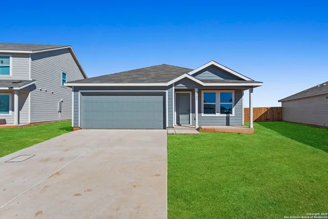 $275,000 | 137 Alameda Drive, Fredericksburg, TX 78624