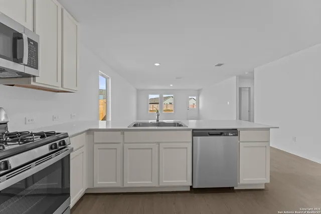 $275,000 | 137 Alameda Drive, Fredericksburg, TX 78624