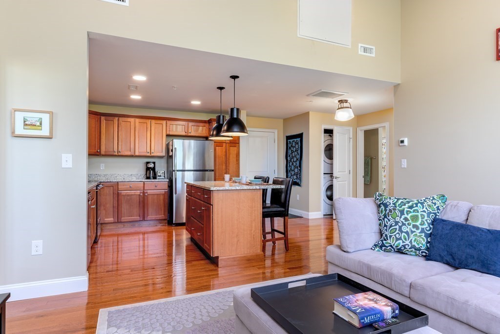 18 Eagle Nest Road, Unit 332 Clinton, MA 01510 - Photo 2 of 22 Gallery Image 2