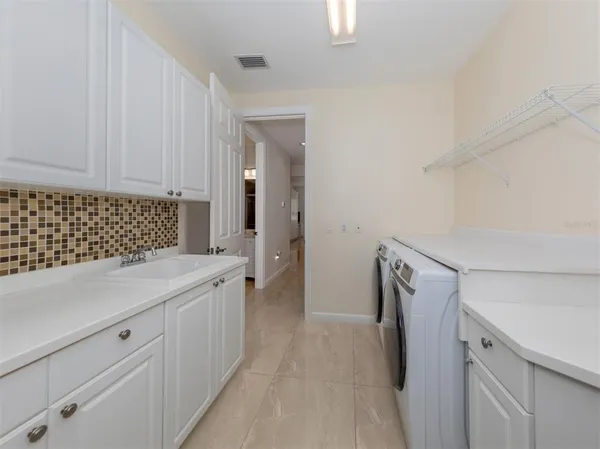 $5,900 | 5531 46th Court West, Unit 5531, Bradenton, FL 34210