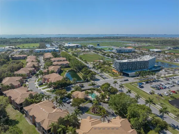 $5,900 | 5531 46th Court West, Unit 5531, Bradenton, FL 34210