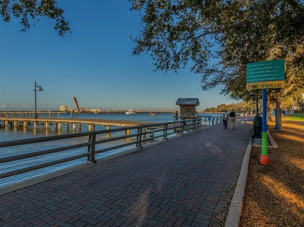 $5,900 | 5531 46th Court West, Unit 5531, Bradenton, FL 34210