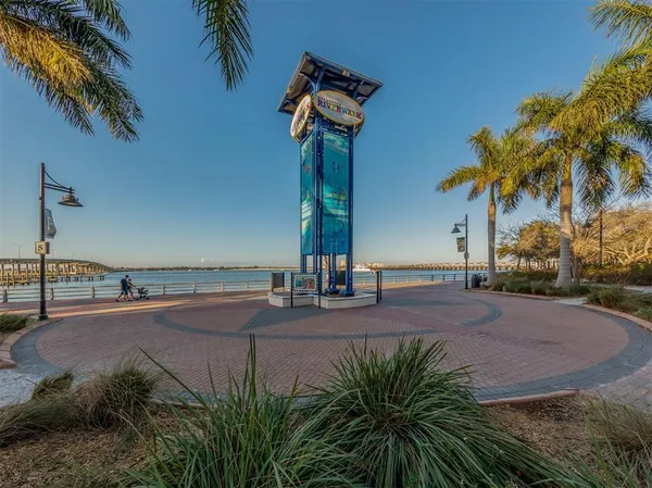 $5,900 | 5531 46th Court West, Unit 5531, Bradenton, FL 34210