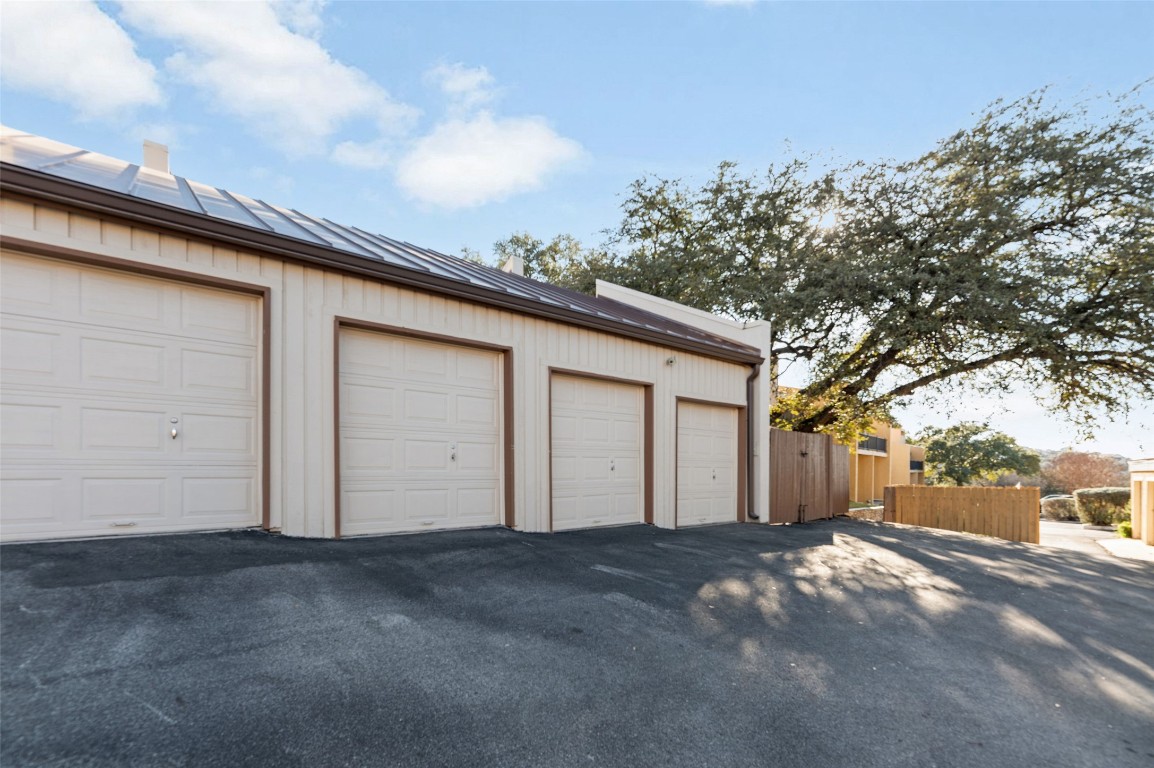 409 Hi There, Unit M Horseshoe Bay, TX 78657 - Photo 25 of 33 View of garage