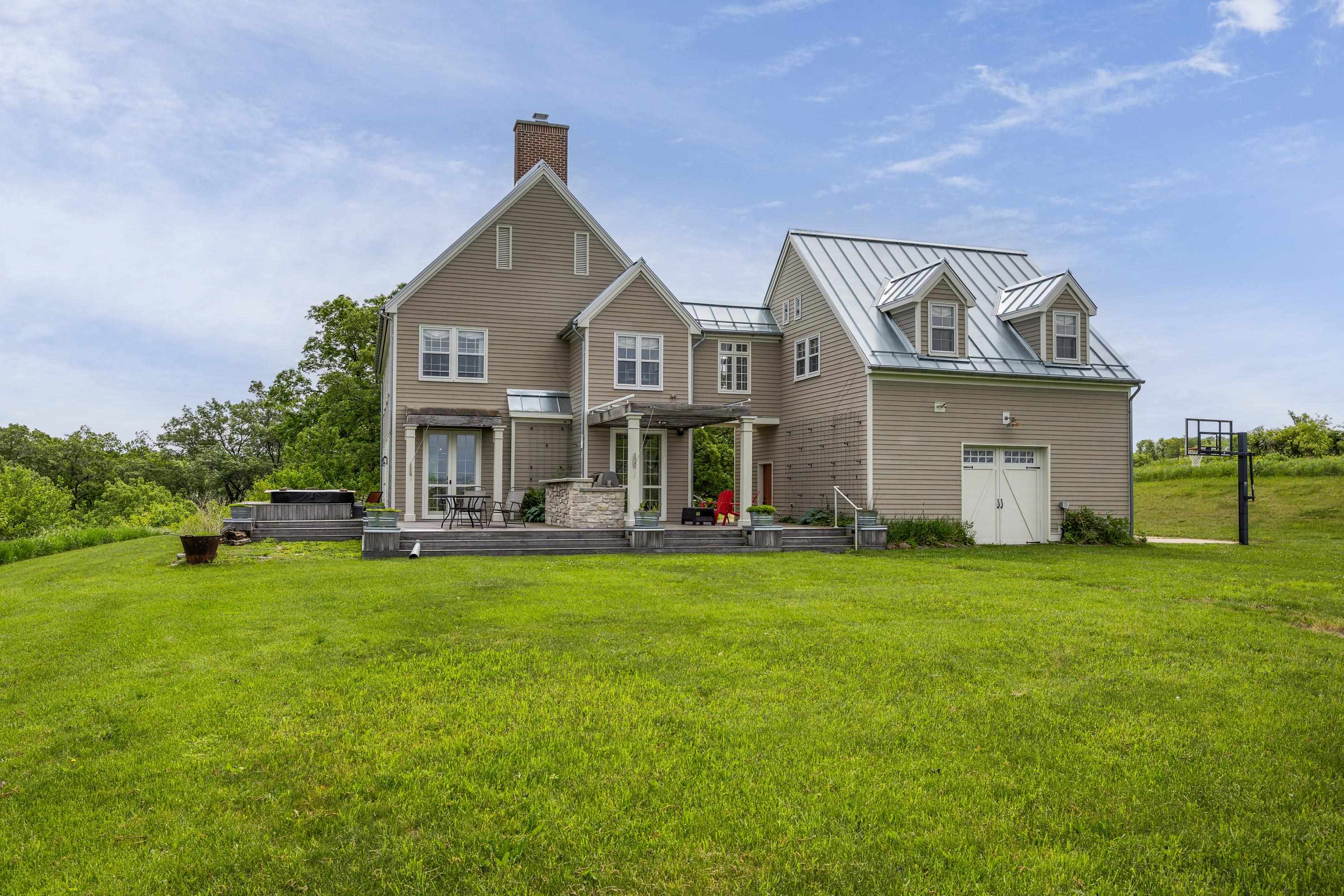 4275 Norwegian Hollow Road Dodgeville, WI 53533 - Photo 46 of 71