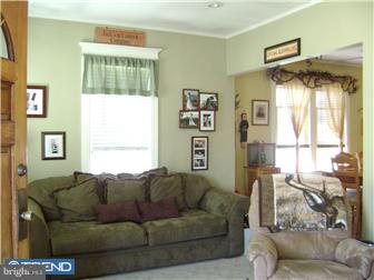 509 Howard Street Riverside, NJ 08075 - Photo 3 of 6