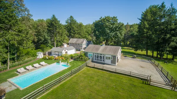 $1,699,000 | 160 Cedar Road, Fairfield, CT 06890