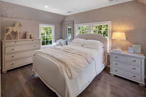 $1,699,000 | 160 Cedar Road, Fairfield, CT 06890