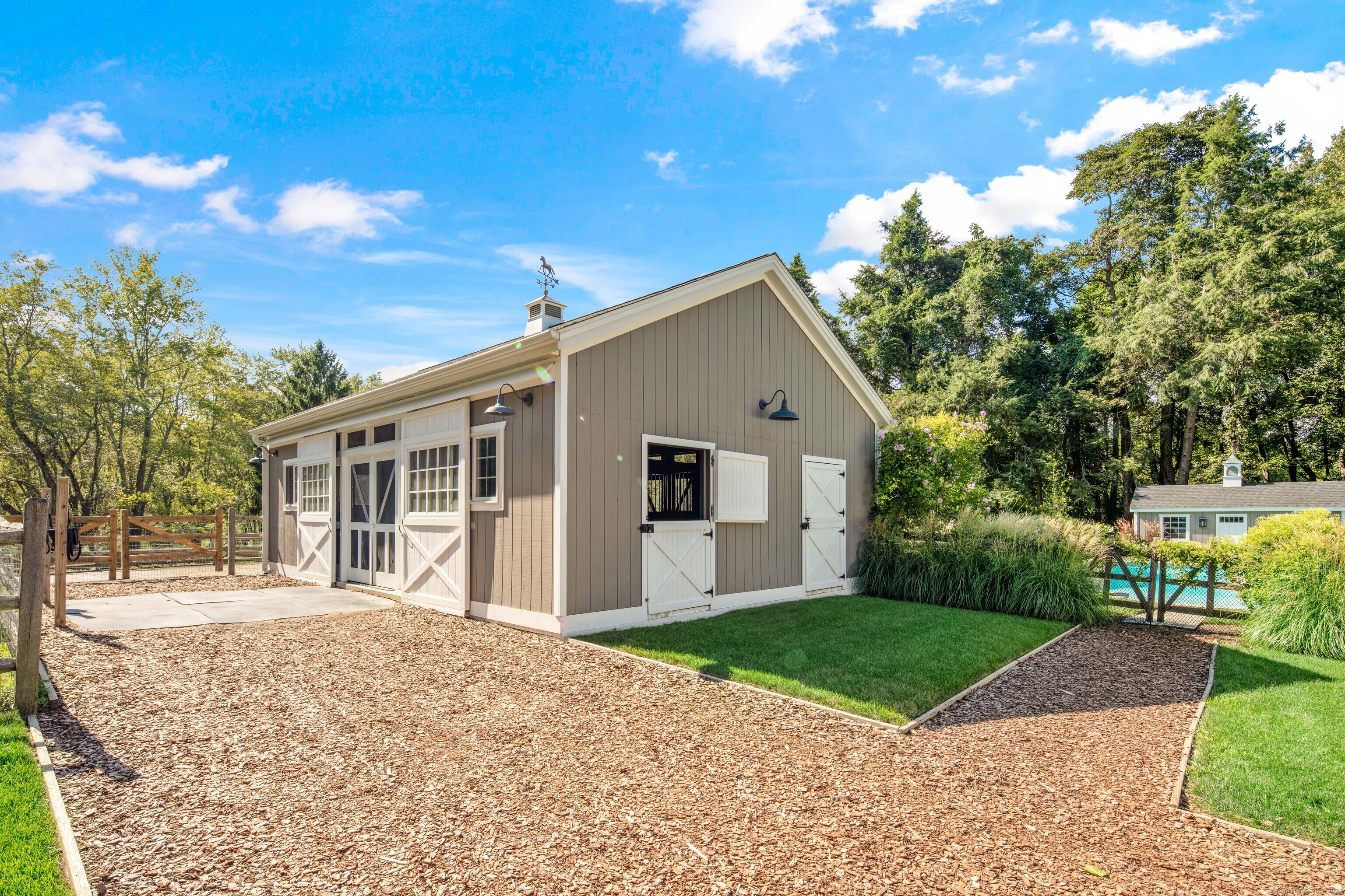 160 Cedar Road Fairfield, CT 06890 - Photo 32 of 37