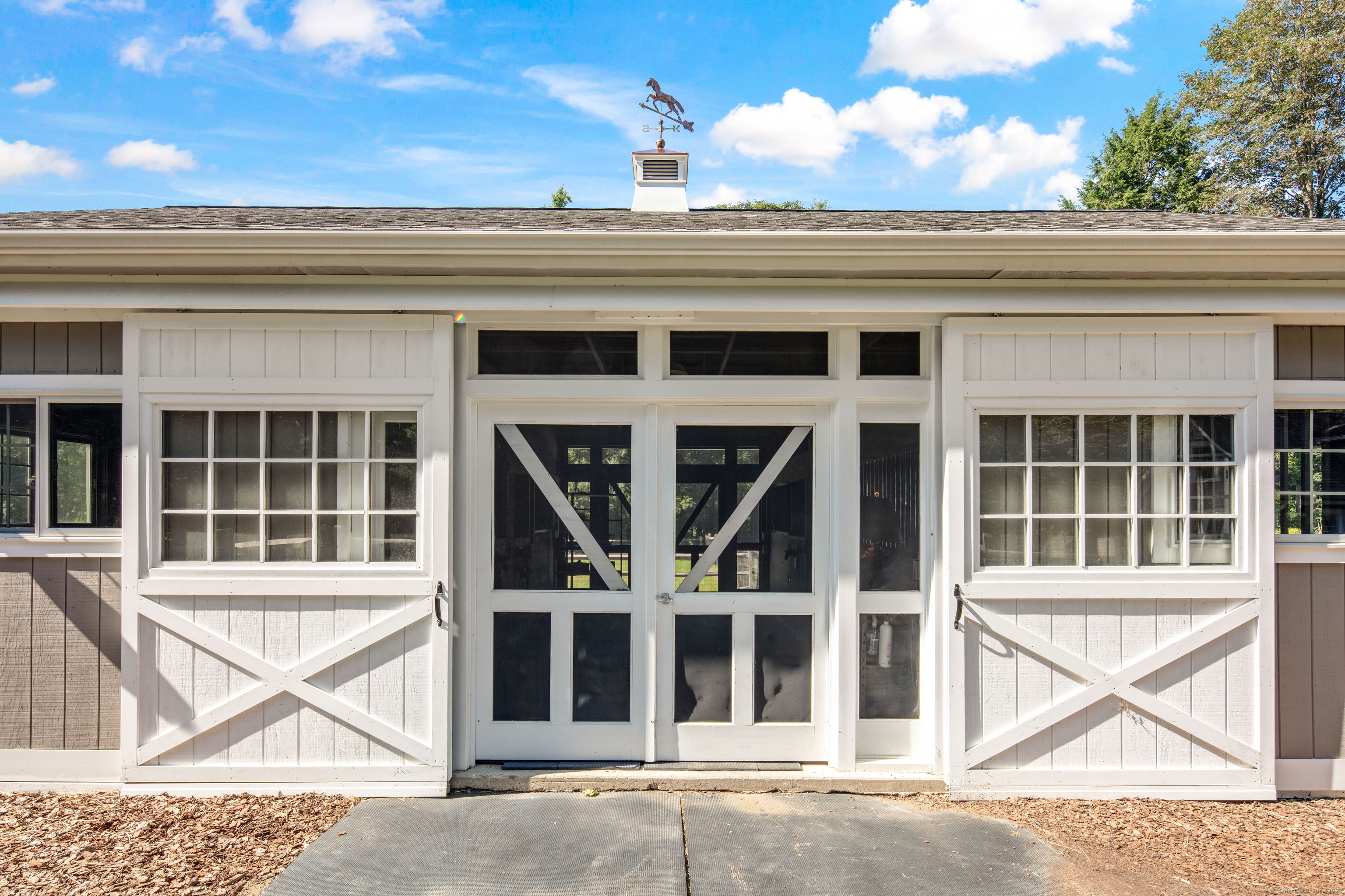 160 Cedar Road Fairfield, CT 06890 - Photo 33 of 37