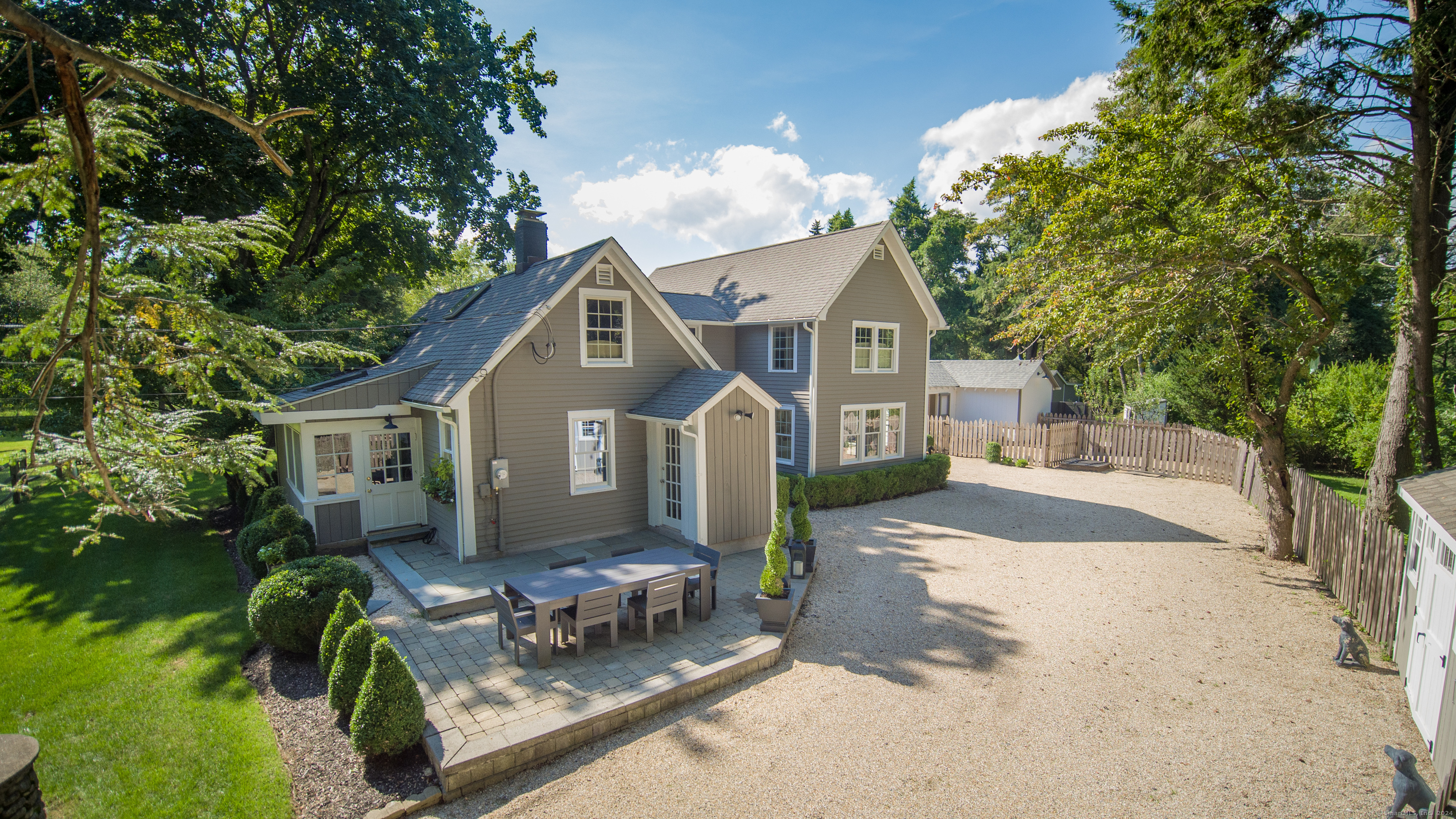 160 Cedar Road Fairfield, CT 06890 - Photo 34 of 37