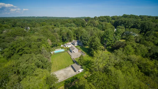 $1,699,000 | 160 Cedar Road, Fairfield, CT 06890