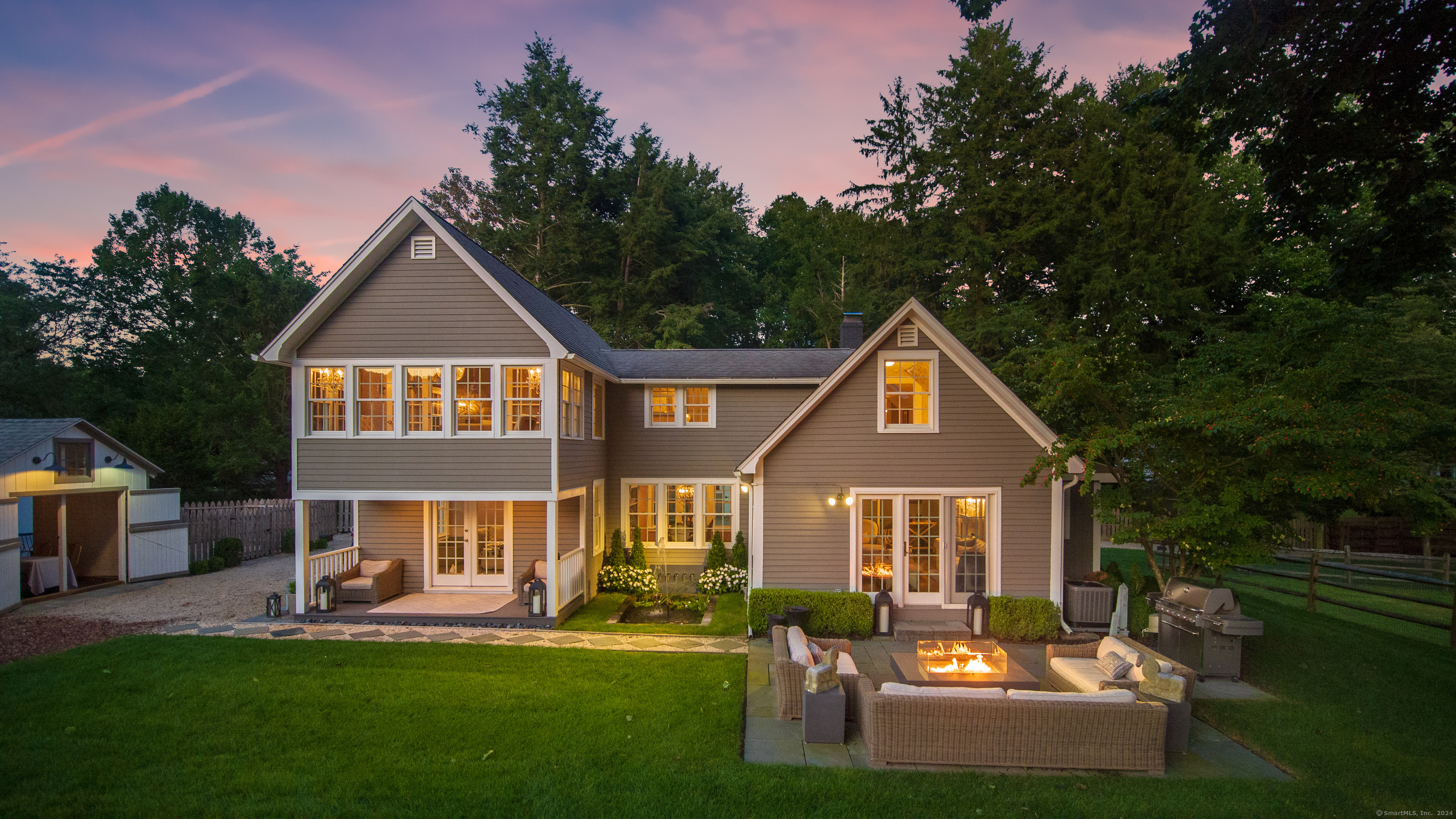 160 Cedar Road Fairfield, CT 06890 - Photo 5 of 37