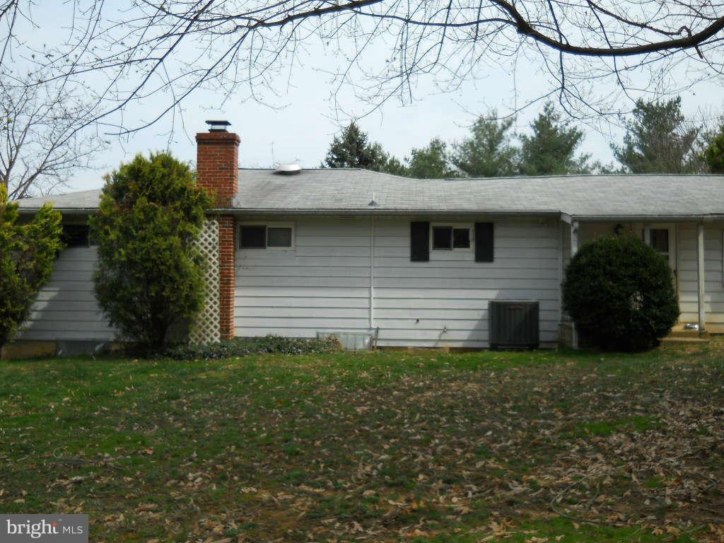 3240 Bidle Road Middletown, MD 21769 - Photo 2 of 8 Exterior (Rear)