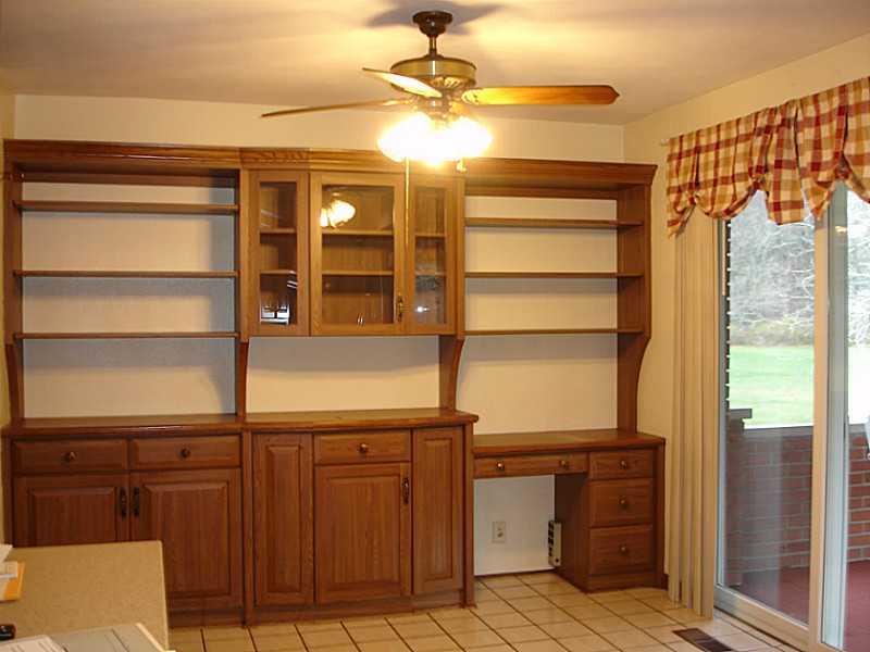 643 North Branch Road McDonald, PA 15057 - Photo 5 of 17 Kitchen.