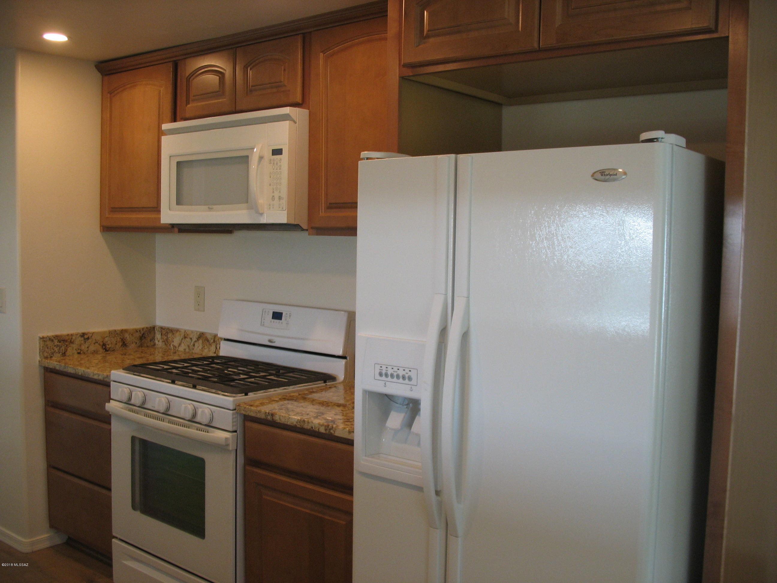 5512 West Rafter Cir Street Tucson, AZ 85713 - Photo 6 of 14 Gallery Image 6