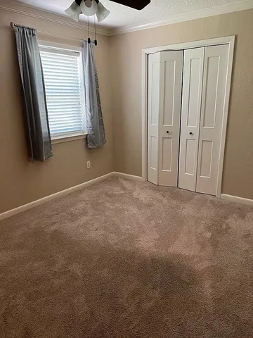 $1,750 | 111 Briar Ridge Drive, Bellville, TX 77418