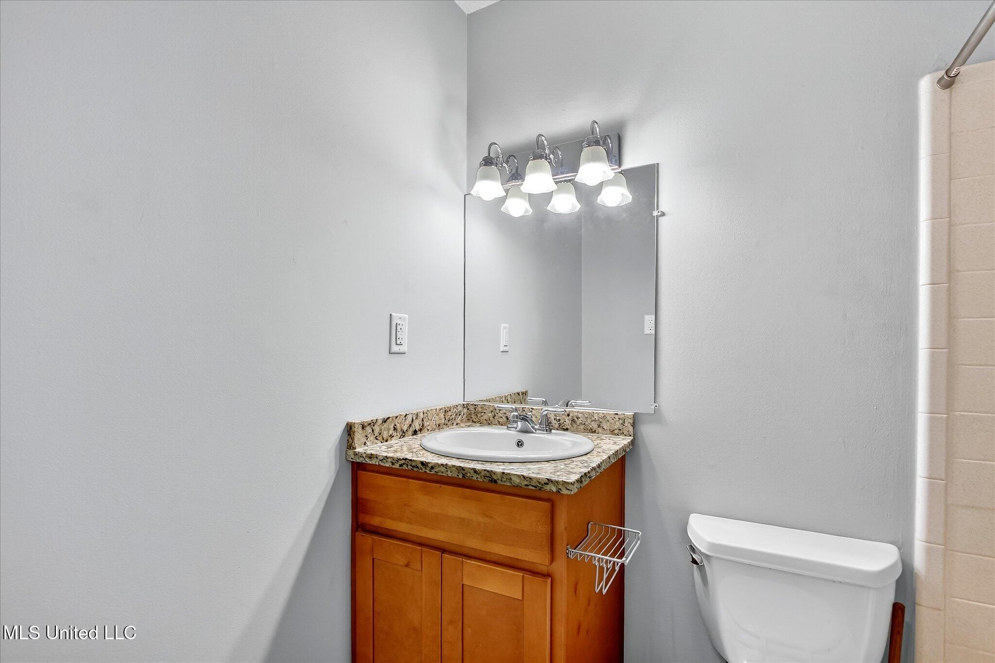 13700 Three Rivers Road Gulfport, MS 39503 - Photo 27 of 43 29-029_IMG_3322