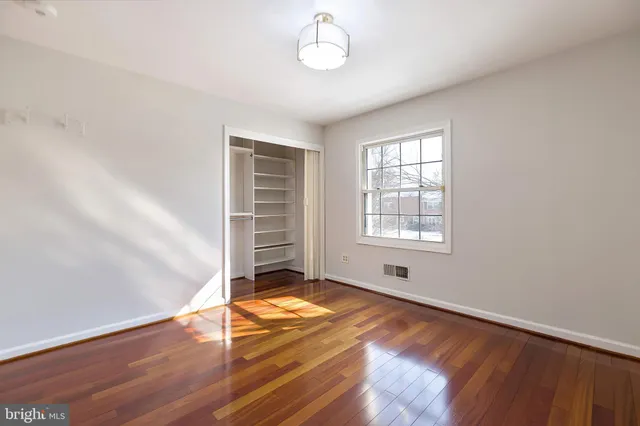 $415,000 | 8218 Carrleigh Parkway, Unit 10, Springfield, VA 22152