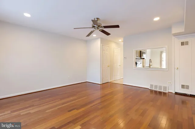 $415,000 | 8218 Carrleigh Parkway, Unit 10, Springfield, VA 22152