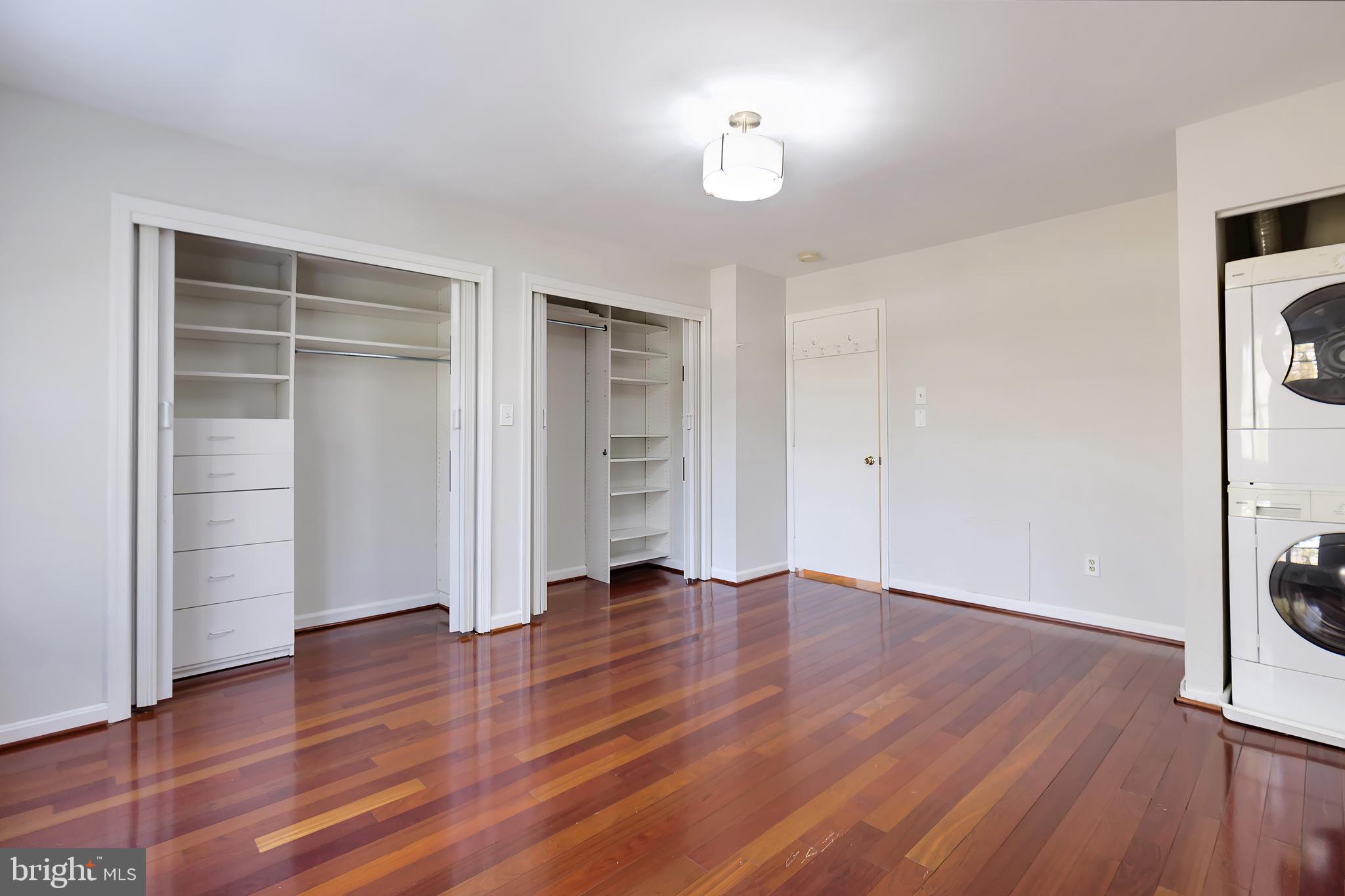 8218 Carrleigh Parkway, Unit 10 Springfield, VA 22152 - Photo 10 of 26 Main Bedroom